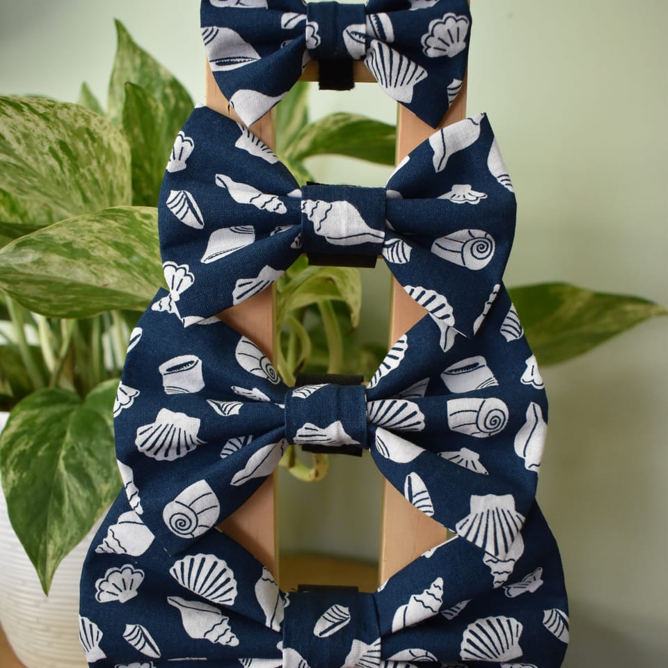Sea Shell Dog Bow Tie, photo 2 of 2